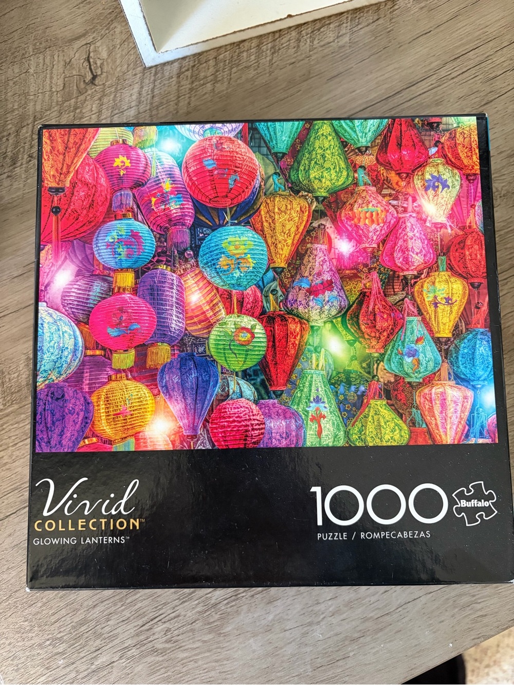 Vivid Collection "Glowing Lanterns" 1000-Piece Jigsaw Puzzle